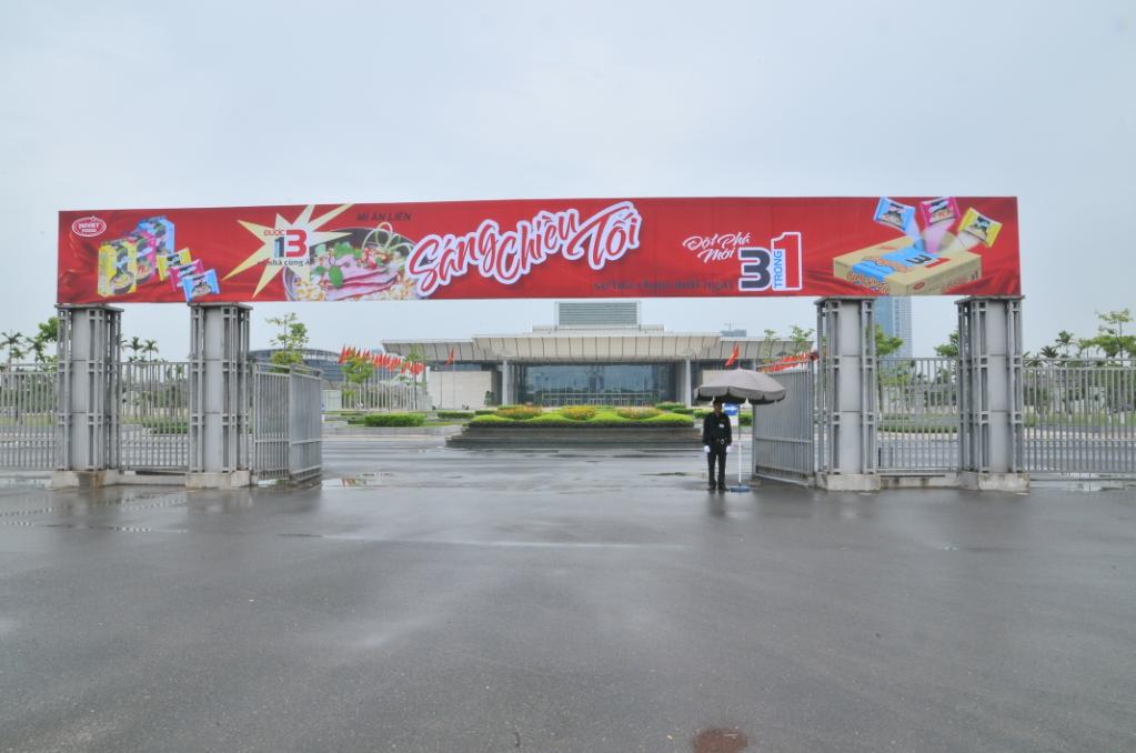 Video hội nghị khách hàng tại Hà Nội